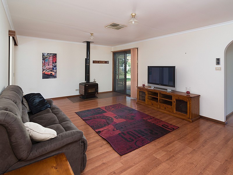 5 Berry Smith Drive, Strathalbyn SA 5255