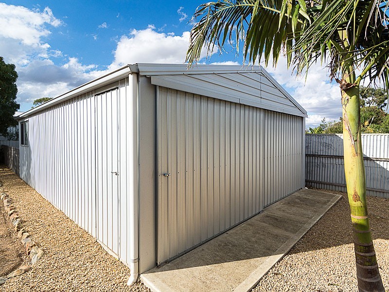 11 Stephens Avenue, Strathalbyn SA 5255