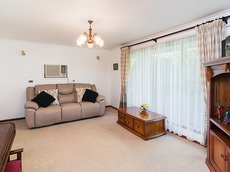 7 Stephens Ave, Strathalbyn SA 5255
