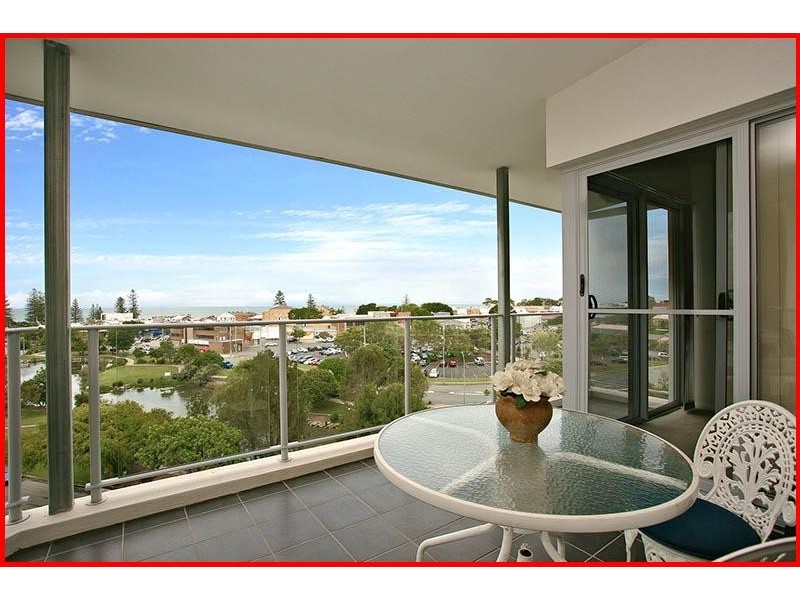 25/1 McNaughton Street, Redcliffe QLD 4020