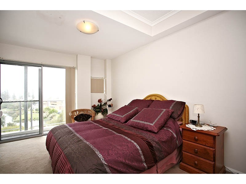 25/1 McNaughton Street, Redcliffe QLD 4020