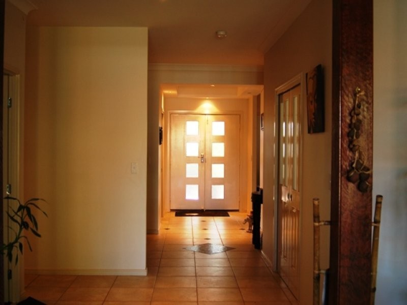 18 Clifford Street, Woody Point QLD 4019