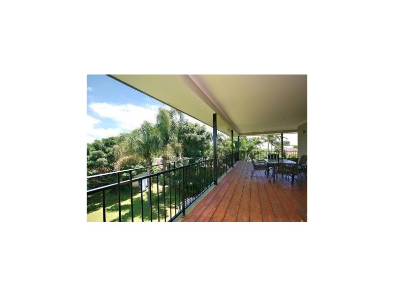 18 Clifford Street, Woody Point QLD 4019