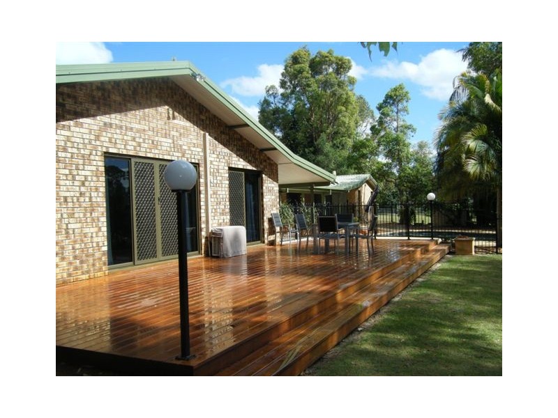 10 Lawrence Street, Caboolture QLD 4510