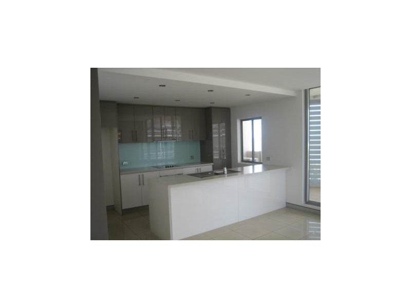32/83 Marine Parade, Redcliffe QLD 4020