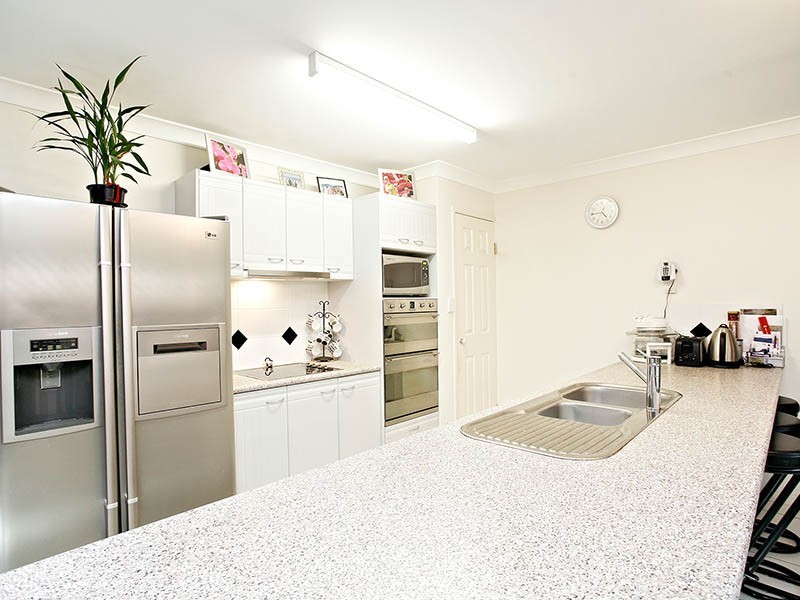 14 Gale Street, Redcliffe QLD 4020