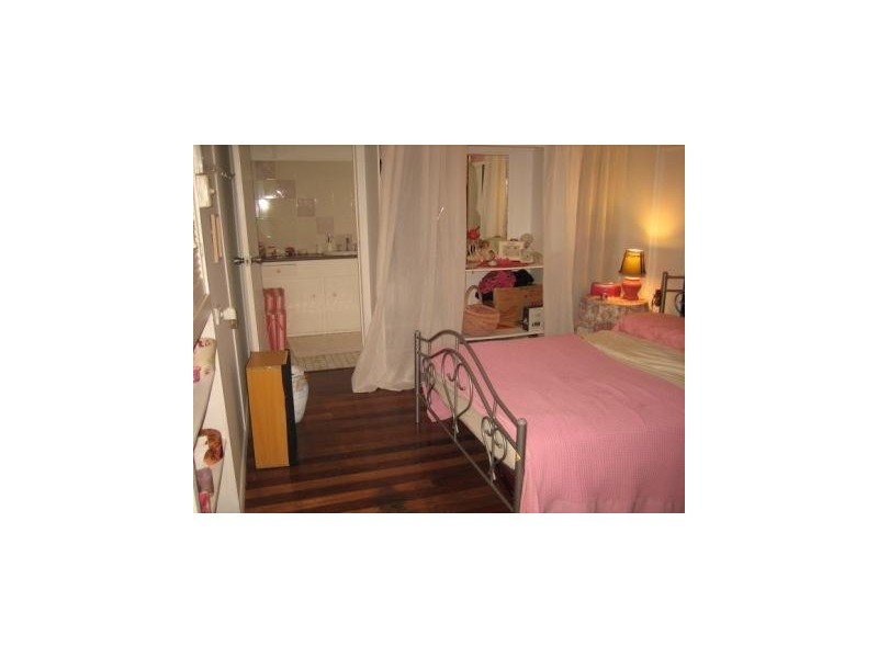 308 Victoria Avenue, Redcliffe QLD 4020