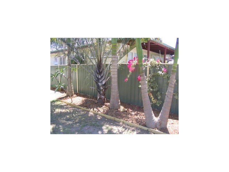 22 Maryborough Tce, Scarborough QLD 4020