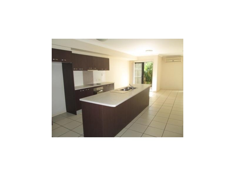 3/7 Percy Street, Redcliffe QLD 4020