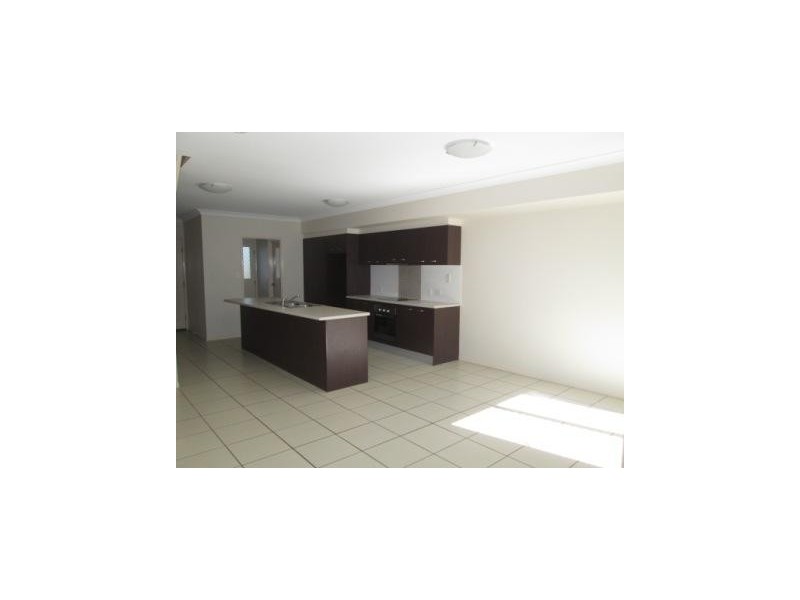 3/7 Percy Street, Redcliffe QLD 4020