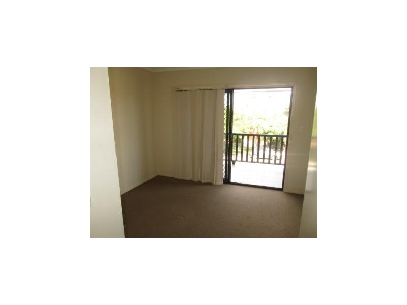 3/7 Percy Street, Redcliffe QLD 4020