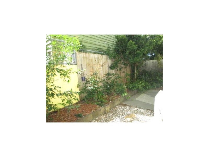 3/7 Percy Street, Redcliffe QLD 4020