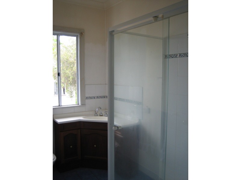 70 Elizabeth Avenue, Clontarf QLD 4019