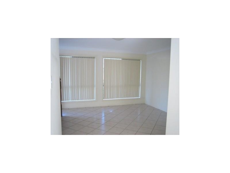 2/14 Maine Road, Clontarf QLD 4019