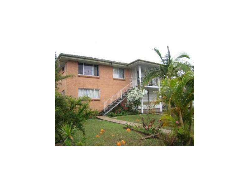 25 Windsor Street, Margate QLD 4019