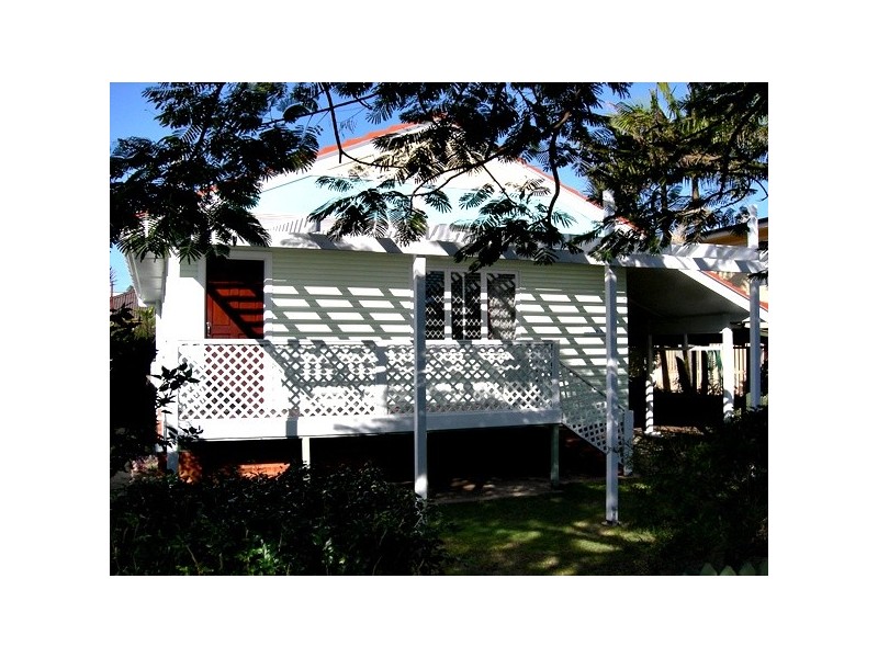 13A Robertson Avenue, Margate QLD 4019