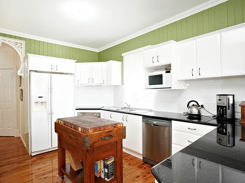 26 Osbourne Street, Scarborough QLD 4020