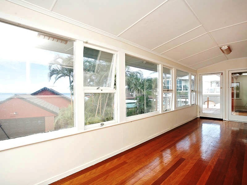 10b Fortune Street, Scarborough QLD 4020