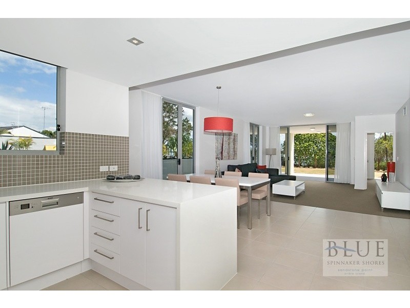 14/8 Spinnaker, Sandstone Point QLD 4511