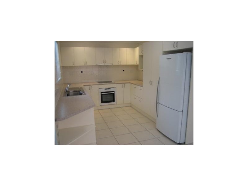 43 Highland Street, Redcliffe QLD 4020