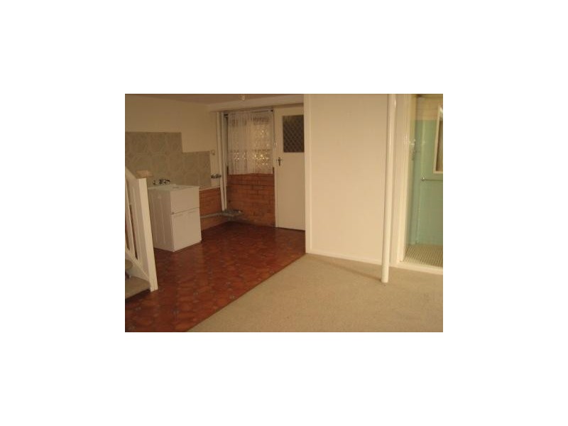 43 Highland Street, Redcliffe QLD 4020