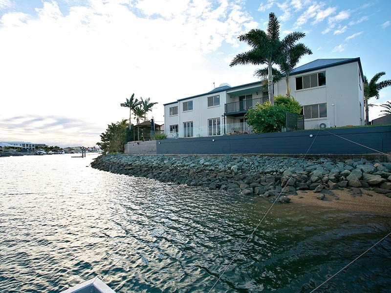 35 Constellation Court, Newport QLD 4020