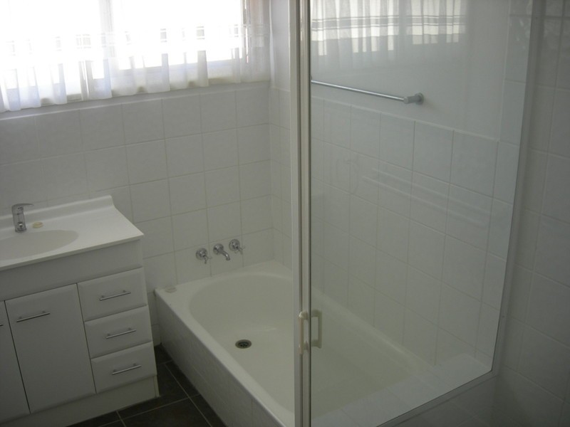 24 Killara Crescent, Kippa-ring QLD 4021