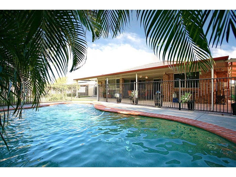 4 Teak Street, Rothwell QLD 4022