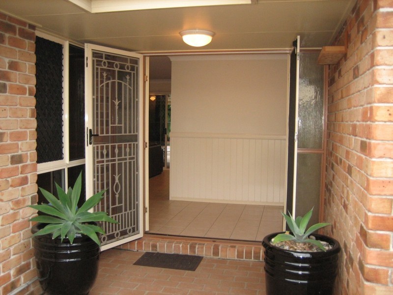 4 Teak Street, Rothwell QLD 4022
