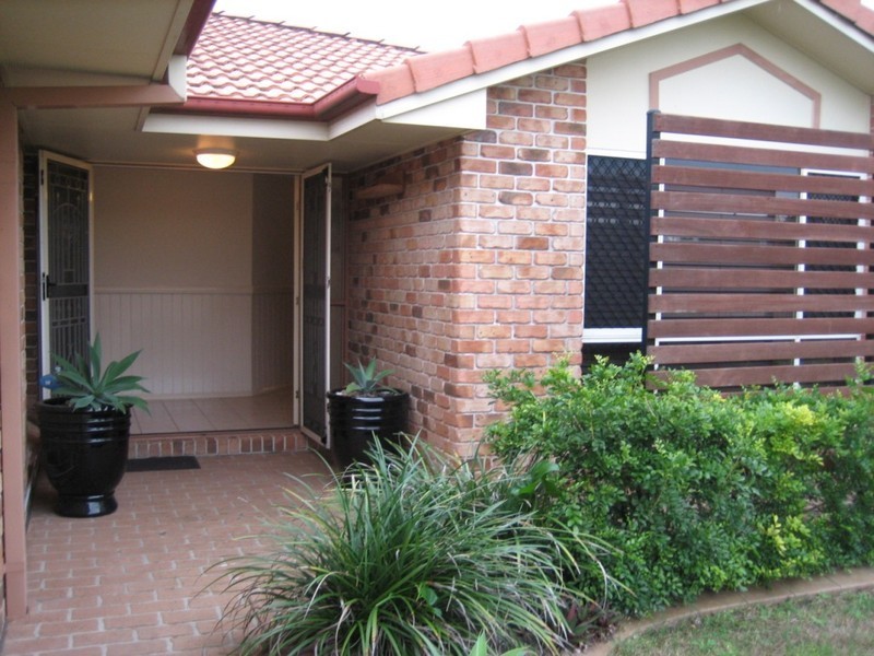 4 Teak Street, Rothwell QLD 4022