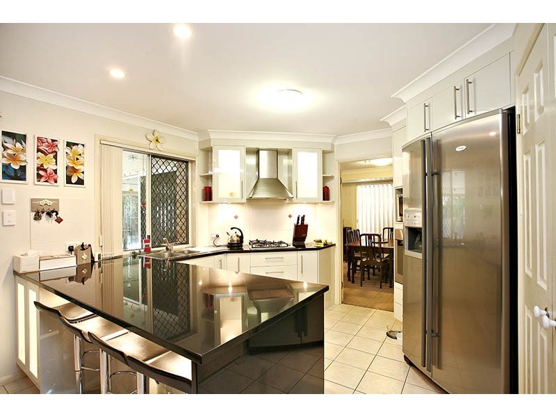 4 Teak Street, Rothwell QLD 4022
