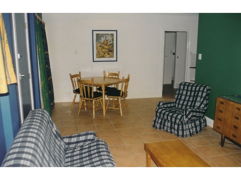 1, 2 and3/1 Ewart Street, Clontarf QLD 4019