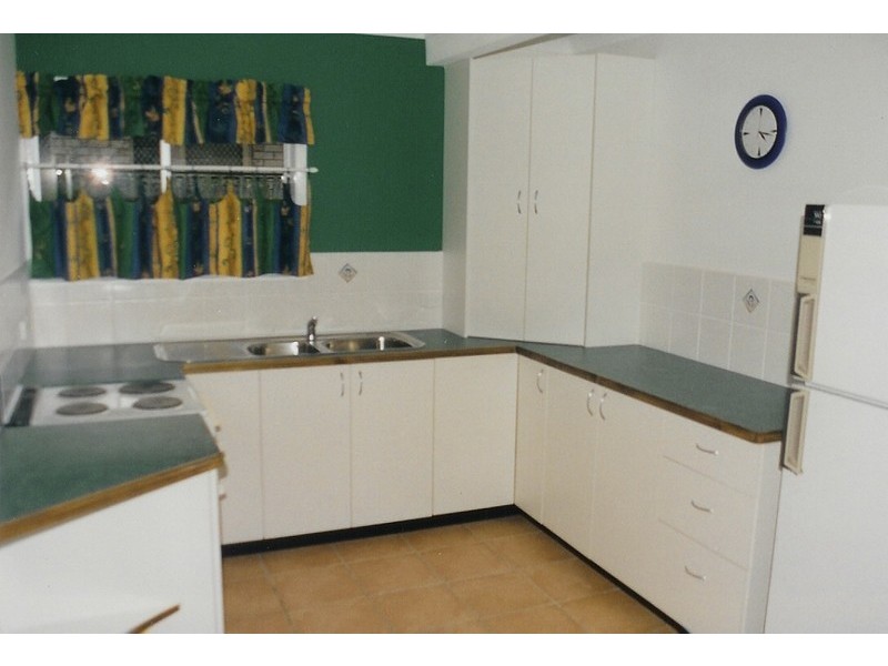 1, 2 and3/1 Ewart Street, Clontarf QLD 4019