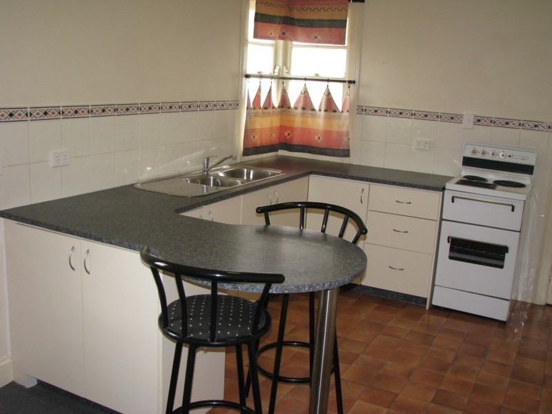 1, 2 and3/1 Ewart Street, Clontarf QLD 4019