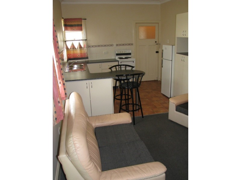 1, 2 and3/1 Ewart Street, Clontarf QLD 4019