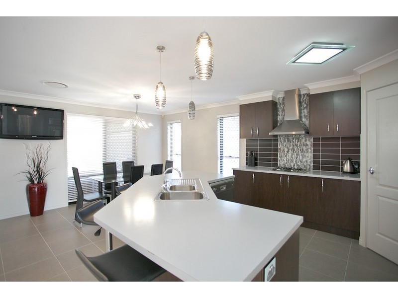 33  Tranquility Drive, Rothwell QLD 4022