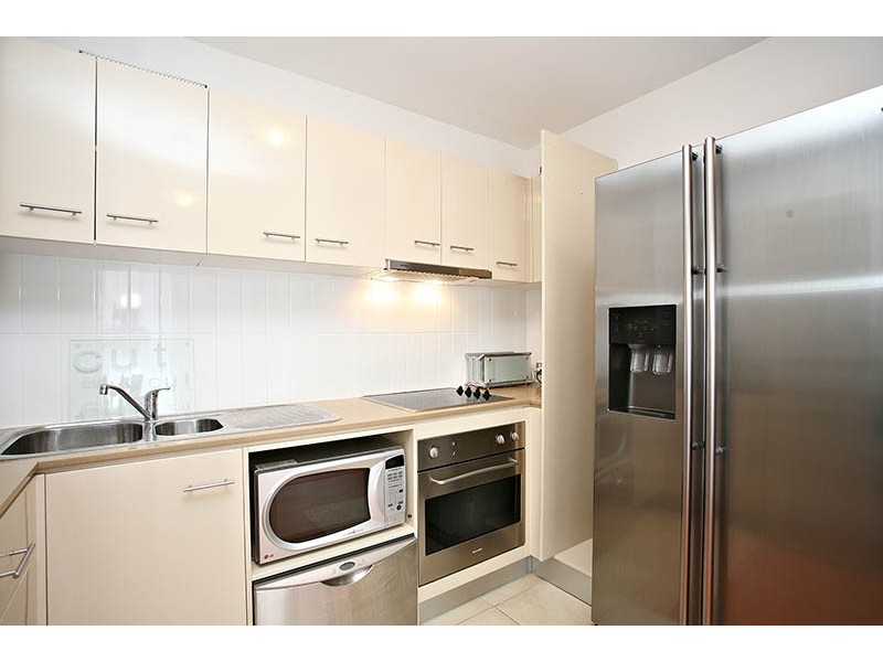 11/126 Turner Street, Scarborough QLD 4020