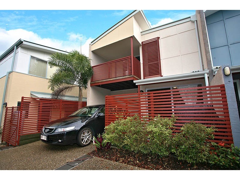 11/126 Turner Street, Scarborough QLD 4020