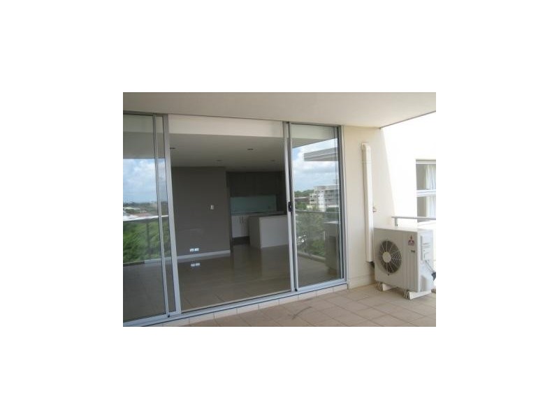33/83 Marine Parade, Redcliffe QLD 4020