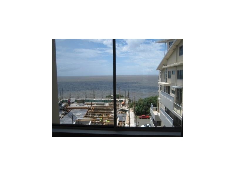 33/83 Marine Parade, Redcliffe QLD 4020