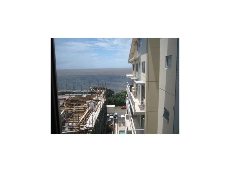 33/83 Marine Parade, Redcliffe QLD 4020