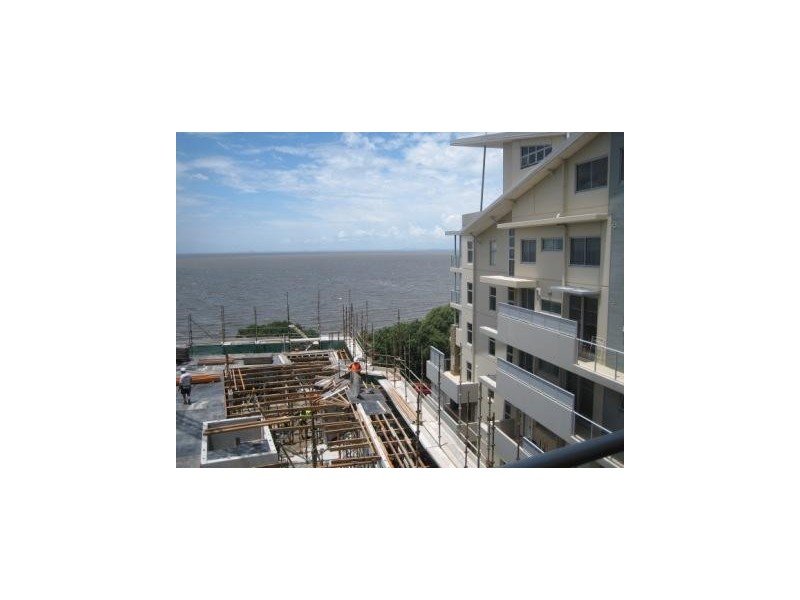 33/83 Marine Parade, Redcliffe QLD 4020