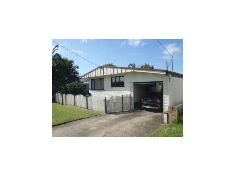 43 McCulloch Avenue, Margate QLD 4019