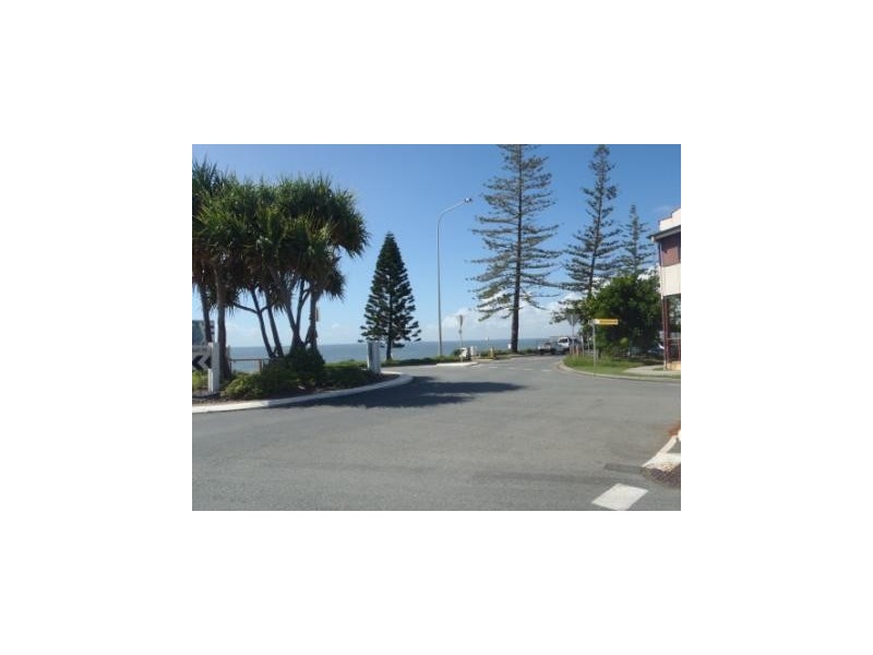43 McCulloch Avenue, Margate QLD 4019