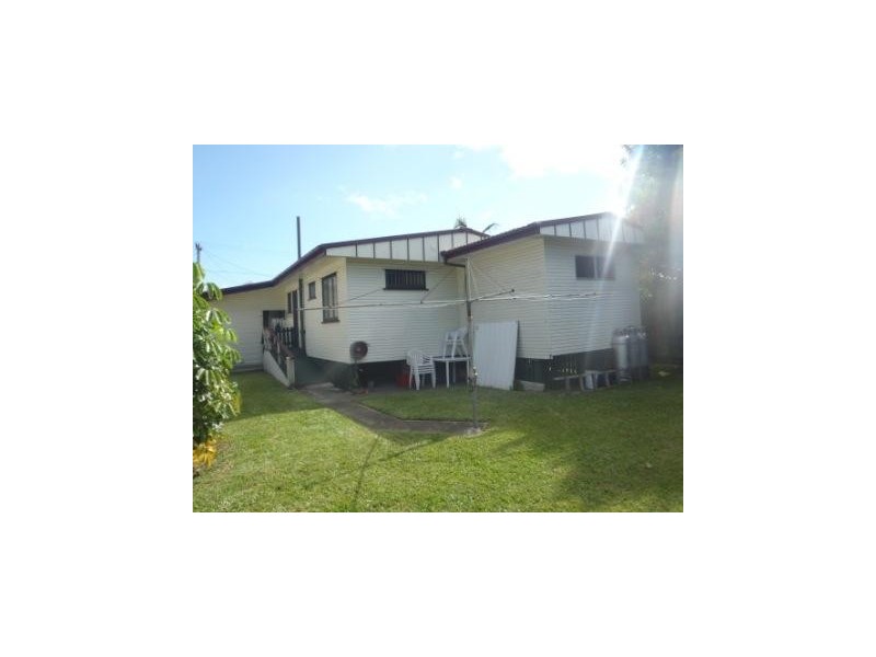43 McCulloch Avenue, Margate QLD 4019