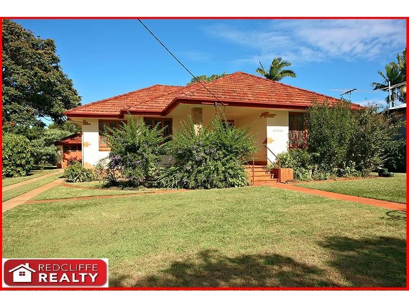 19 Herbert Street, Scarborough QLD 4020