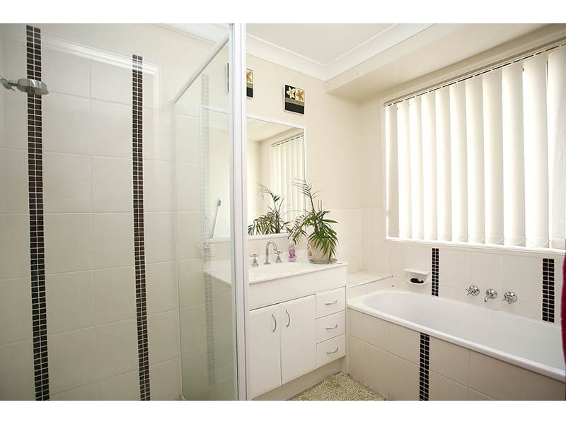 9 Mavis Court, Rothwell QLD 4022