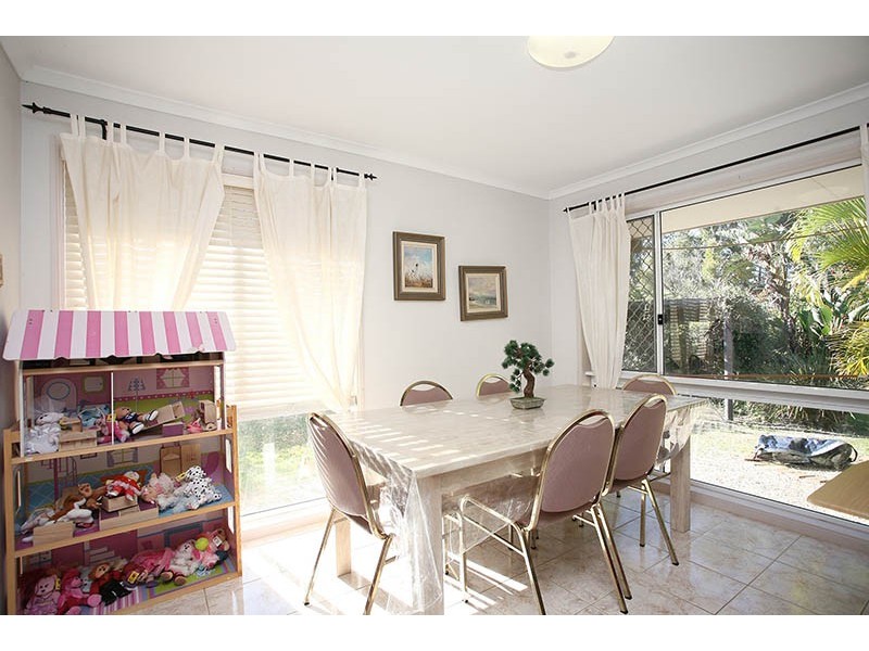 113 Ashmole Road, Newport QLD 4020