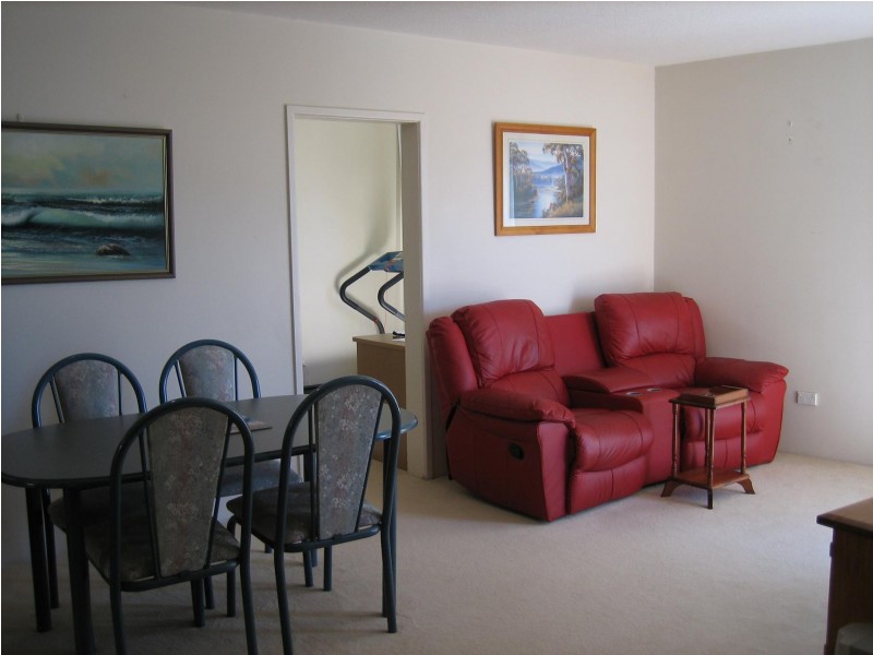 6/89 Marine Parade, Redcliffe QLD 4020