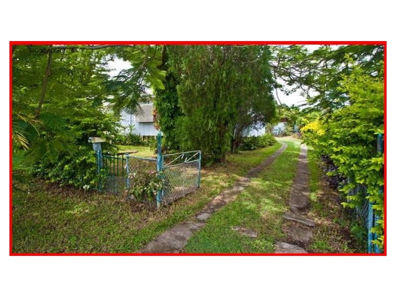 46 Central Avenue, Scarborough QLD 4020